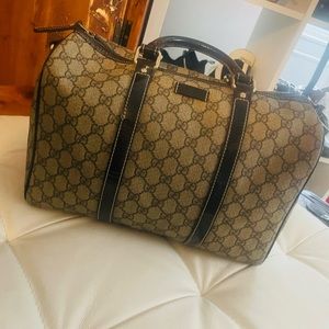 Authentic Gucci Monogram Joy Boston Satchel Bag. Beige and Brown. Code: 193603